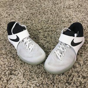 Nike Zoom Live EP Men's Basketball Shoes